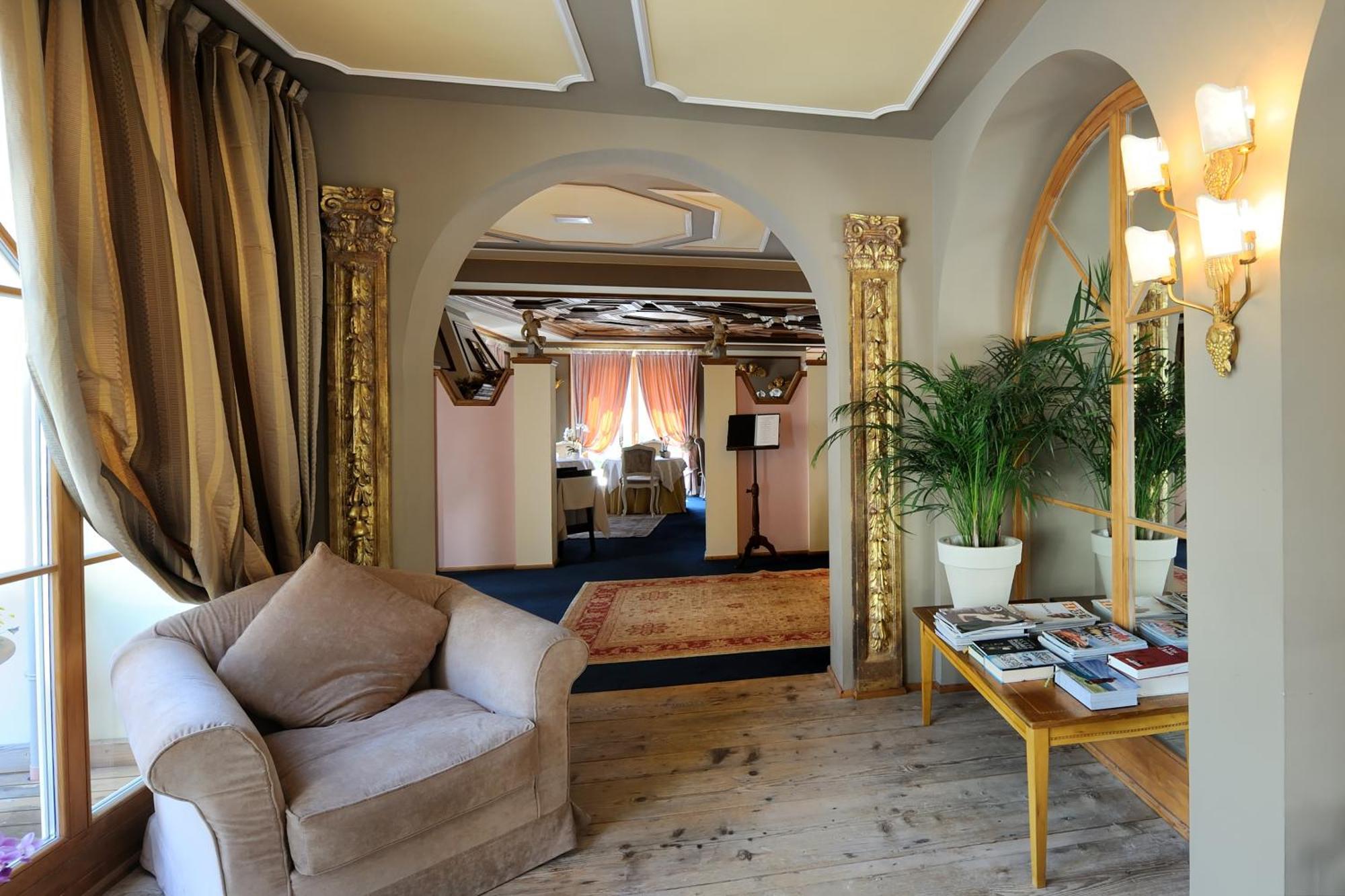 Villa Orso Grigio ロンツォーネ エクステリア 写真